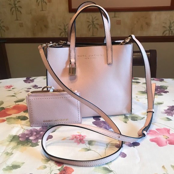 MARC JACOB CROSSBODY BAG WALLET AND PINK POMPOM TAG WITH WALLET BAG TAG LOST - Picture 16 of 17